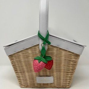 Kate Spade Picnic Basket (NWT)